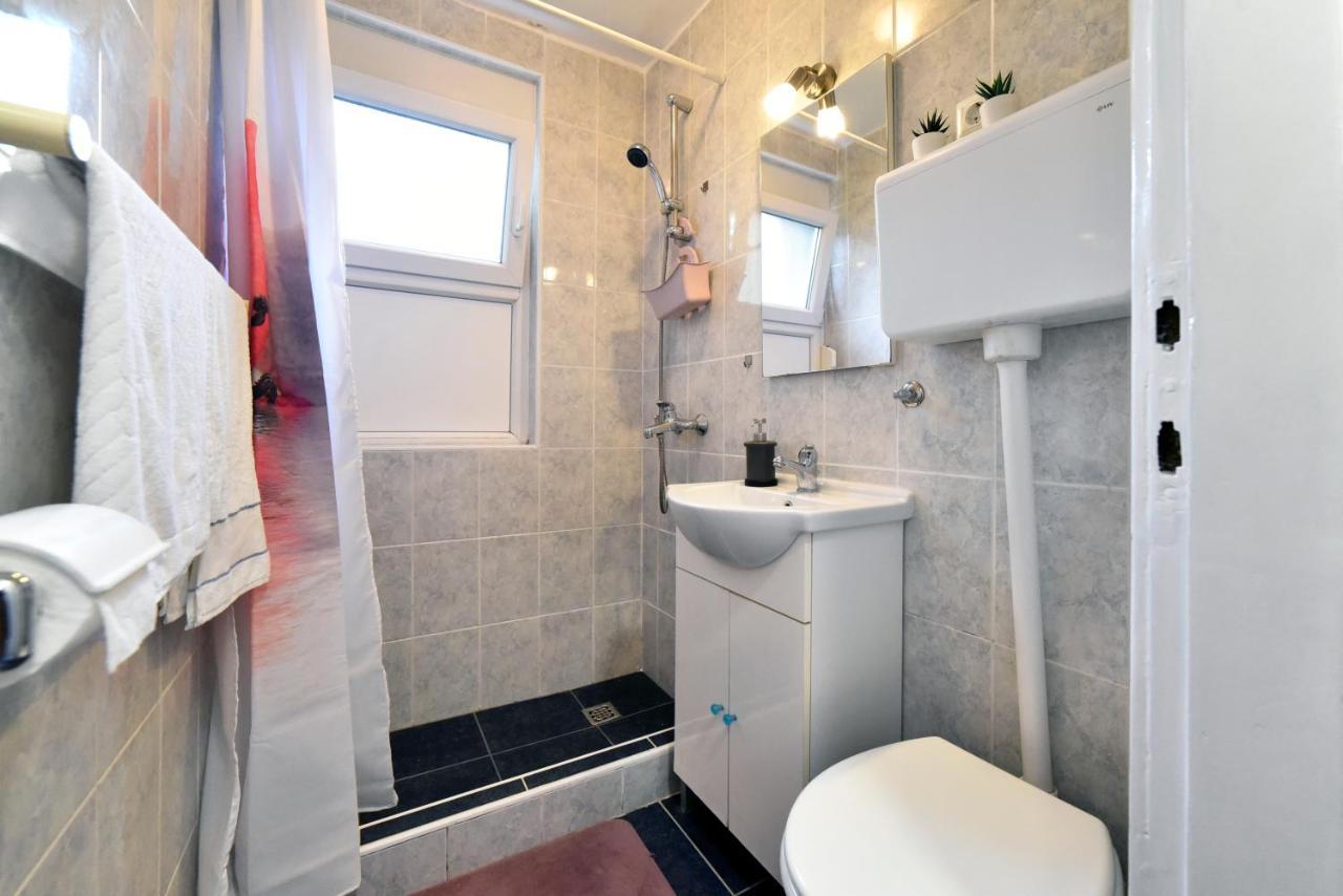 Studio Apartment Aneta 자그레브 외부 사진